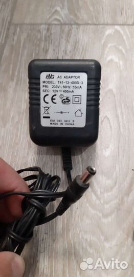 Зарядные устройства для приставки, роутера, кпк