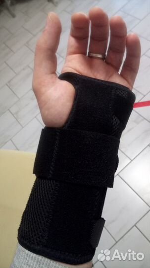 Ортез на лучезапястный сустав