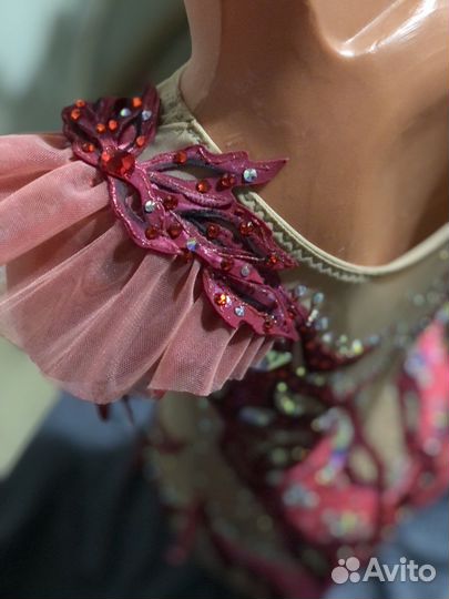 Пошив купальников для фигурного катания