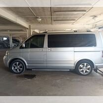 Volkswagen Multivan 2.0 MT, 2004, 410 382 км, с пробегом, цена 1 550 000 руб.