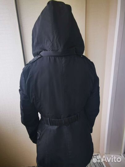 Куртка демисезонная женская M чёрная