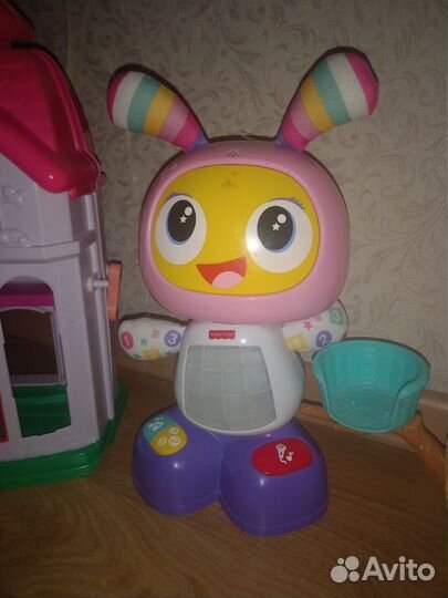 Обучающий робот fisher price
