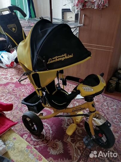 Детский трехколесный велосипед lamborghini
