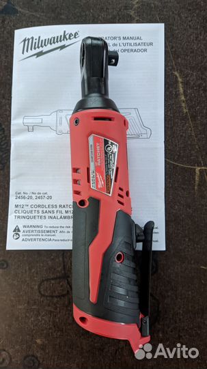 Трещотка гайковёрт Milwaukee M12 2457