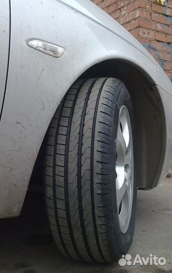 Pirelli Cinturato P7 205/55 R16