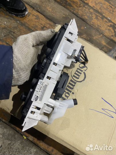 Блок управления печкой Форд Фокус2