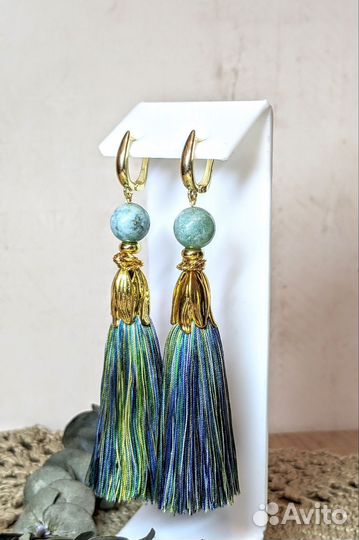 Серьги-кисти позолоченные шелковые с агатом