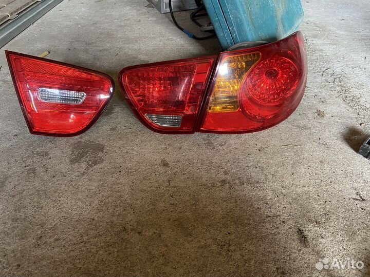 Задние фонари