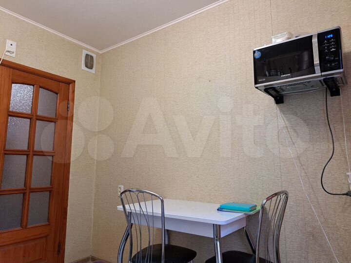 1-к. квартира, 35 м², 1/10 эт.