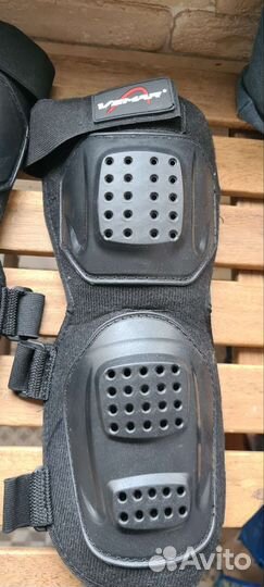 Защита коленей и локтей