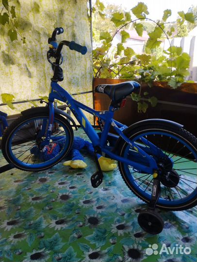 Детский велосипед бу 18