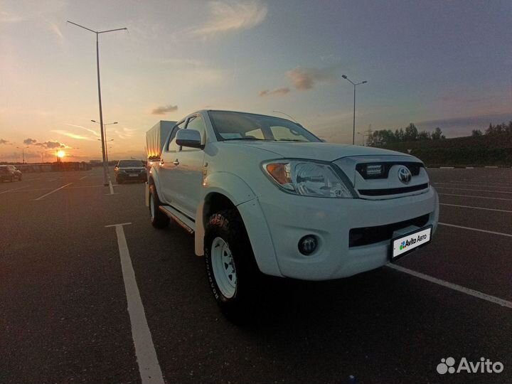 Toyota Hilux 2.5 МТ, 2010, 373 900 км