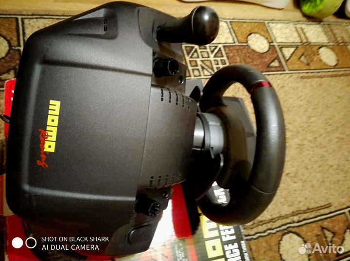 Руль logitech momo racing