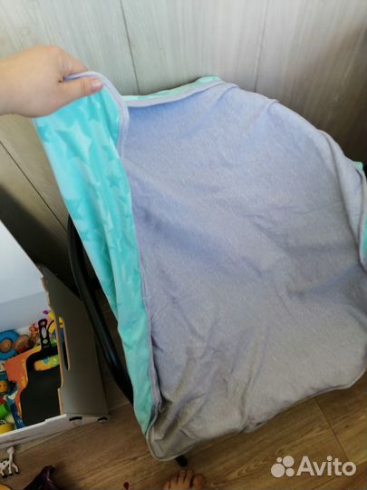 Плед детский вязаный