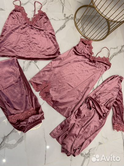 Халат и сорочка четверка