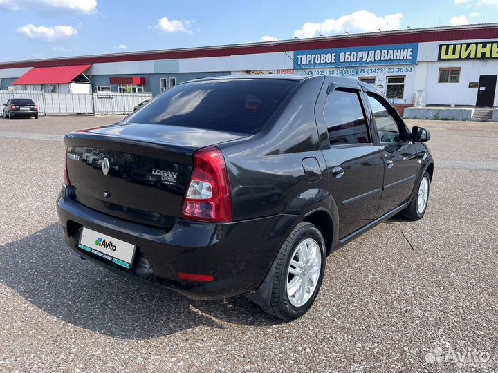 Renault Logan, 2011