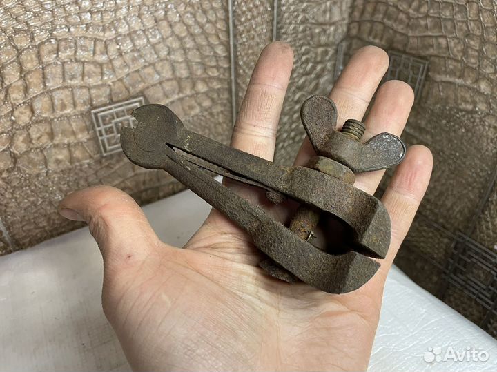 Зажим тиски СССР
