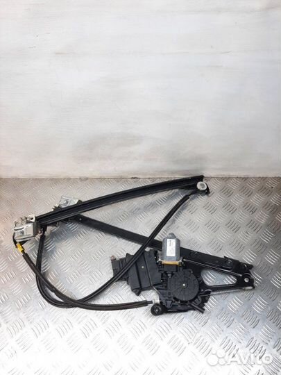 Стеклоподъемник электрический передний правый