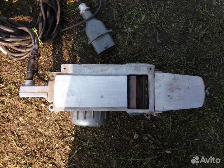 Электро рубанок бу