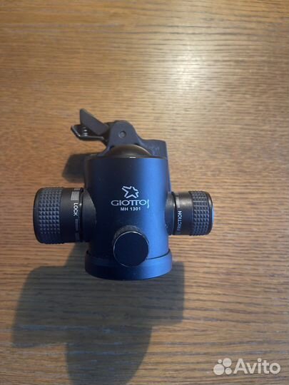 Шаровая штативная головка