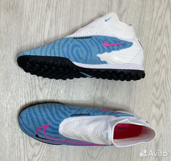 Бутсы футбольные сороконожки nike phantom