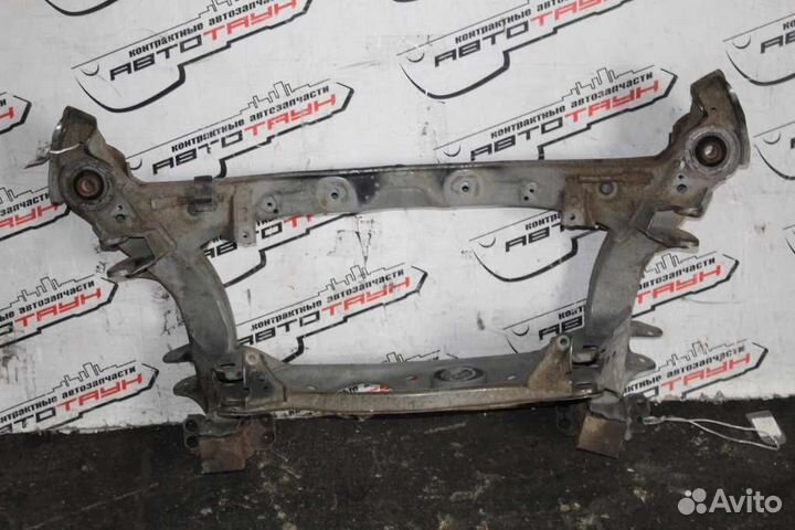 Балка подвески задняя toyota chaser cresta mark II