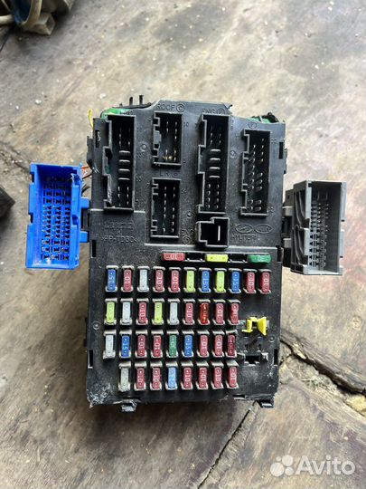 Блок предохранителей kia rio 2