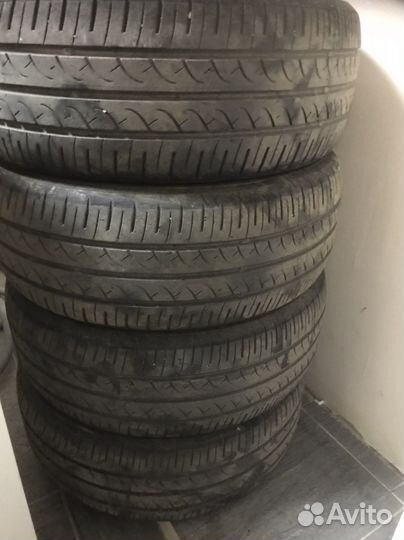 Yokohama BluEarth-A R16