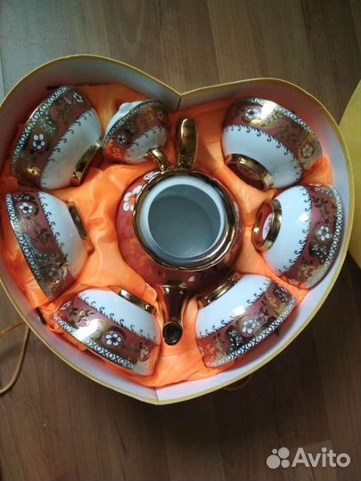 Новый сервиз для чая с пиалами в восточном стиле