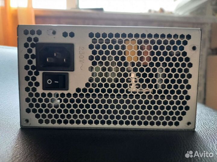 Блок питания