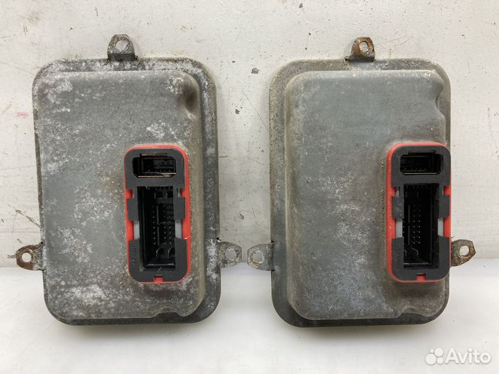 Блок розжига L/R Volkswagen Passat CC 2010