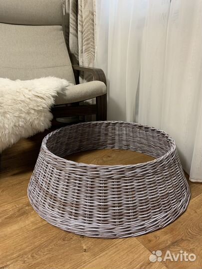 Декоративная корзина, подставка, юбка для елки