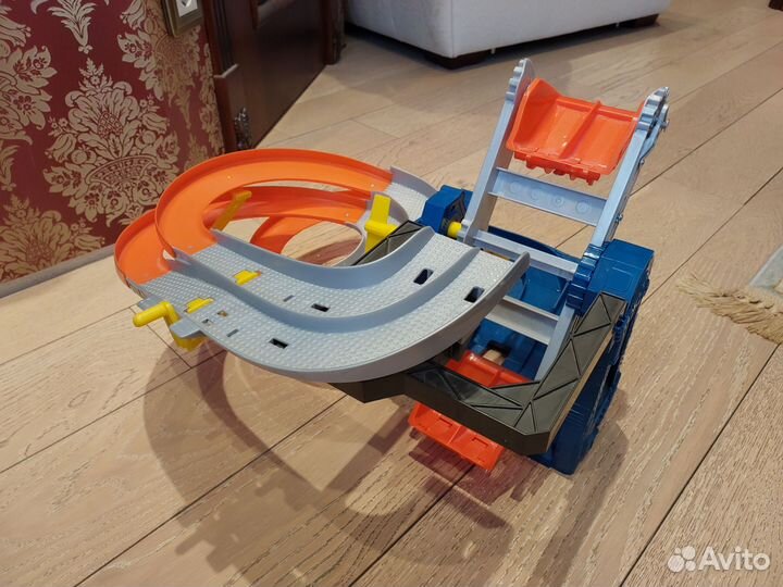 Трэк Hot Wheels Facture raceway