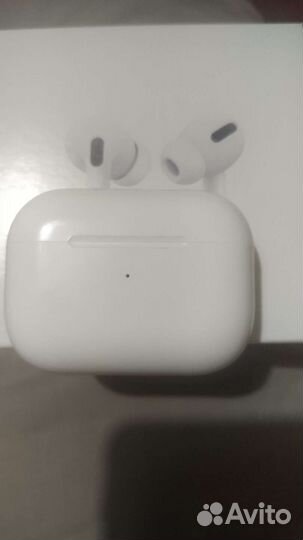 Беспроводные наушники airpods pro