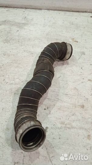 Патрубок интеркулера