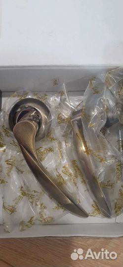 Дверные ручки межкомнатные новые