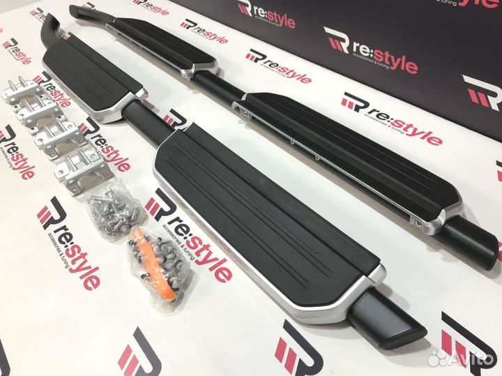 Пороги Land Rover Defender S483