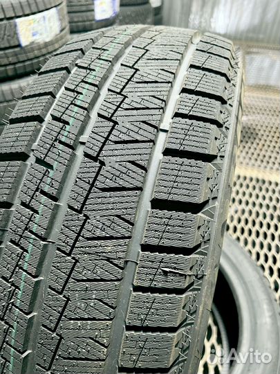 Kapsen SnowShoes AW33 315/35 R20 83U