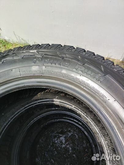 Hankook Winter I'Pike 225/60 R17