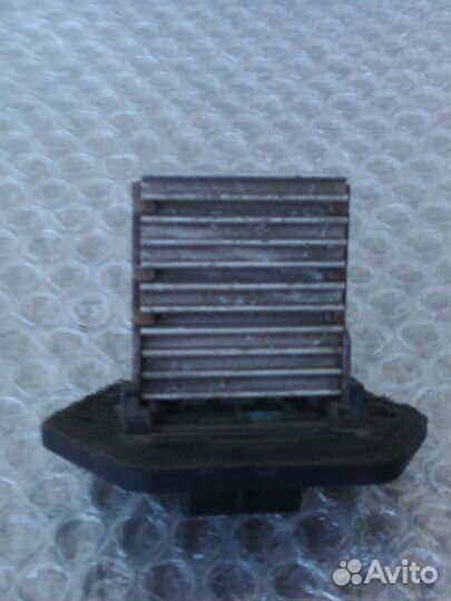 Киа Спортейдж 1 резистор печки