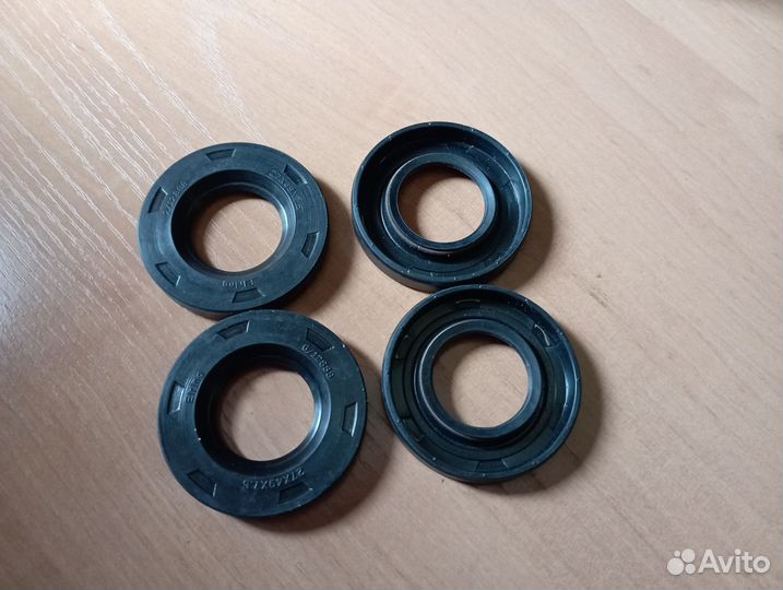 Прокладки свечного колодца