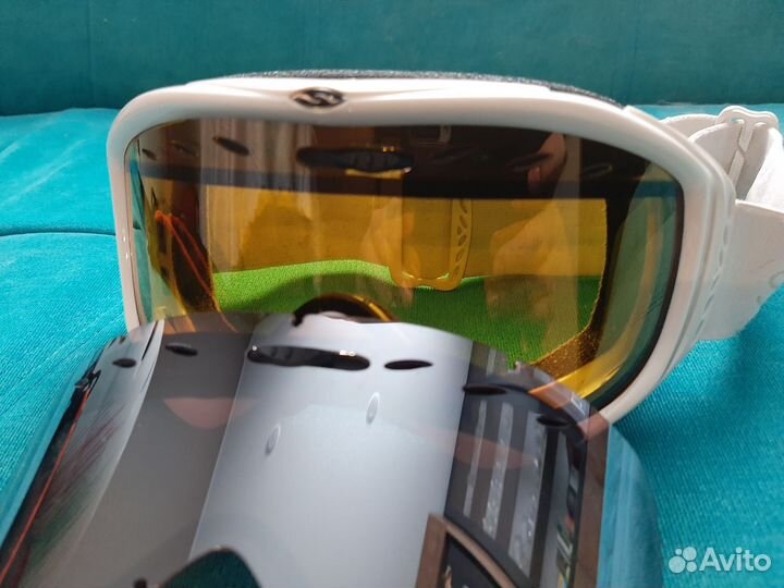 Горнолыжные очки