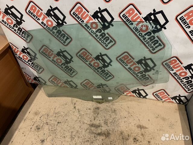 Стекло двери задней левой Hyundai i30 (GD) 2012-17