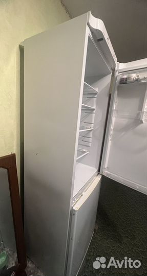 Холодильник pozis