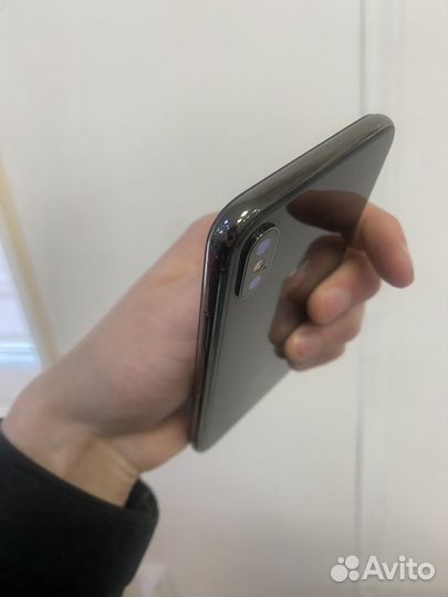 iPhone X, 64 ГБ