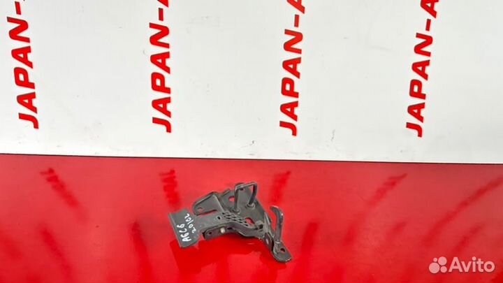 Замок капота Audi A6 C6 2.8 ccea 2010