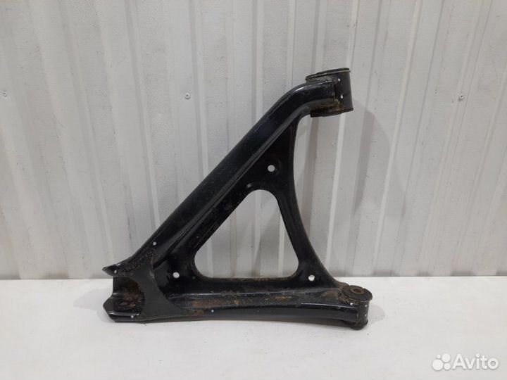 Рычаг задний нижний левый Porsche Cayenne 957 2003