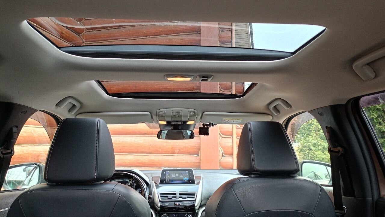 Mitsubishi Eclipse Cross: фото из отзыва