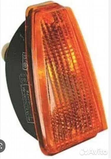 Поворотник, правый, передний