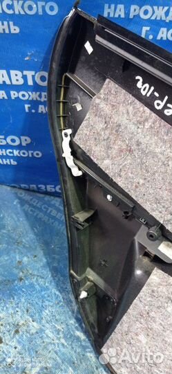 Задняя правая обшивка двери Subaru Forester S12